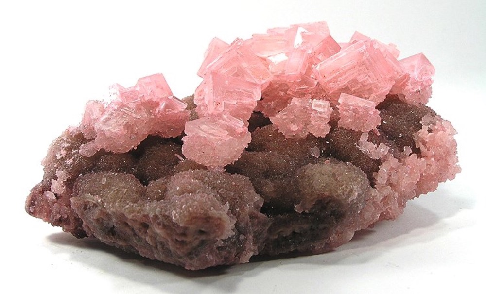 How to Identify Halite: Hardness, Streak, Luster and Tests